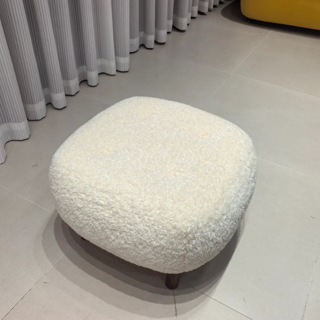 COLLEZIONE CALDORE™ Solid Berber Fleece Bench | Modern Italian Design by PurelyhomeDeco