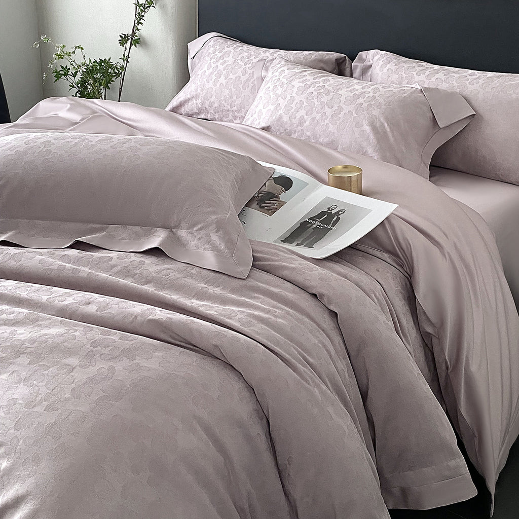 RegaliaSateen™ 4PCS Premium 100s Sateen Jacquard Bedding Set – Pure Cotton Sheet & Duvet Cover (Queen/King)