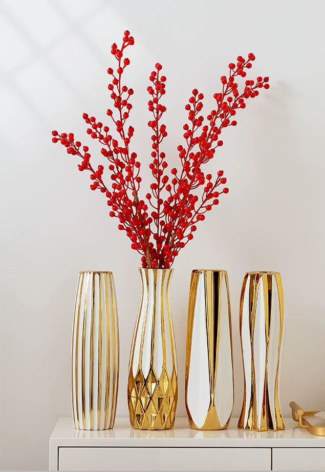 Château Luxe Gold Vase