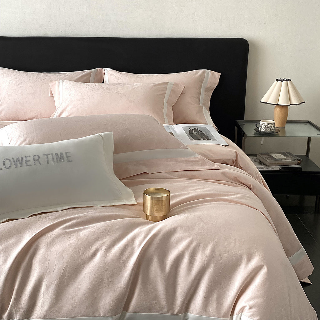 RegaliaSateen™ 4PCS Premium 100s Sateen Jacquard Bedding Set – Pure Cotton Sheet & Duvet Cover (Queen/King)