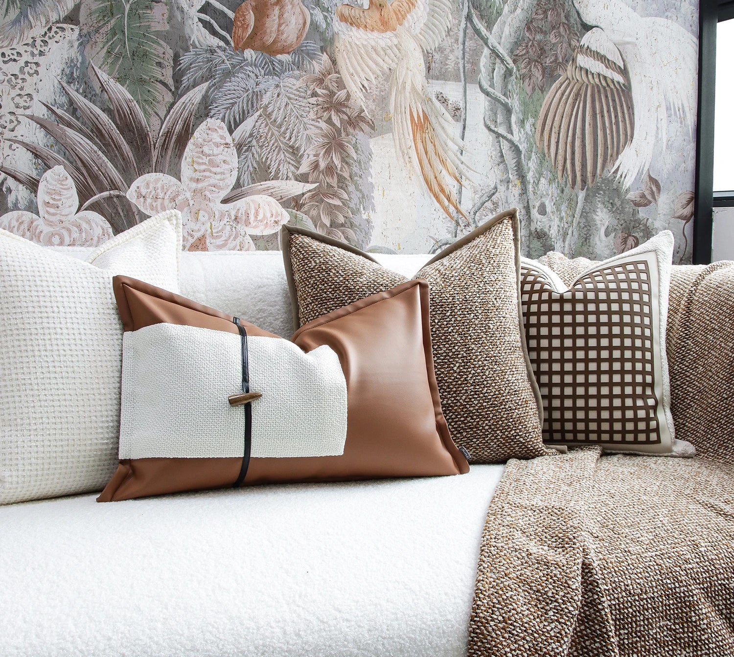 Caffè Aurea Pillow Set