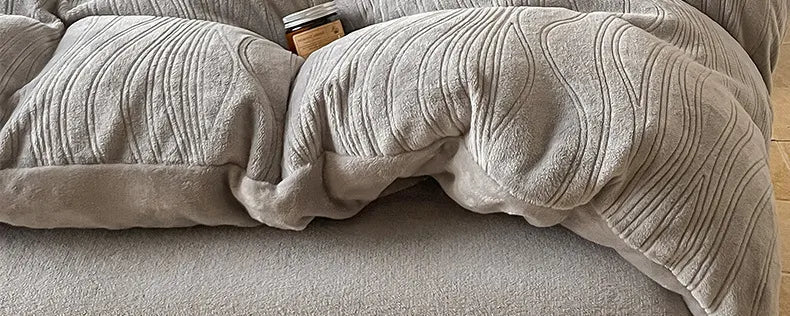 Noctavia Luxe Fleece Ensemble