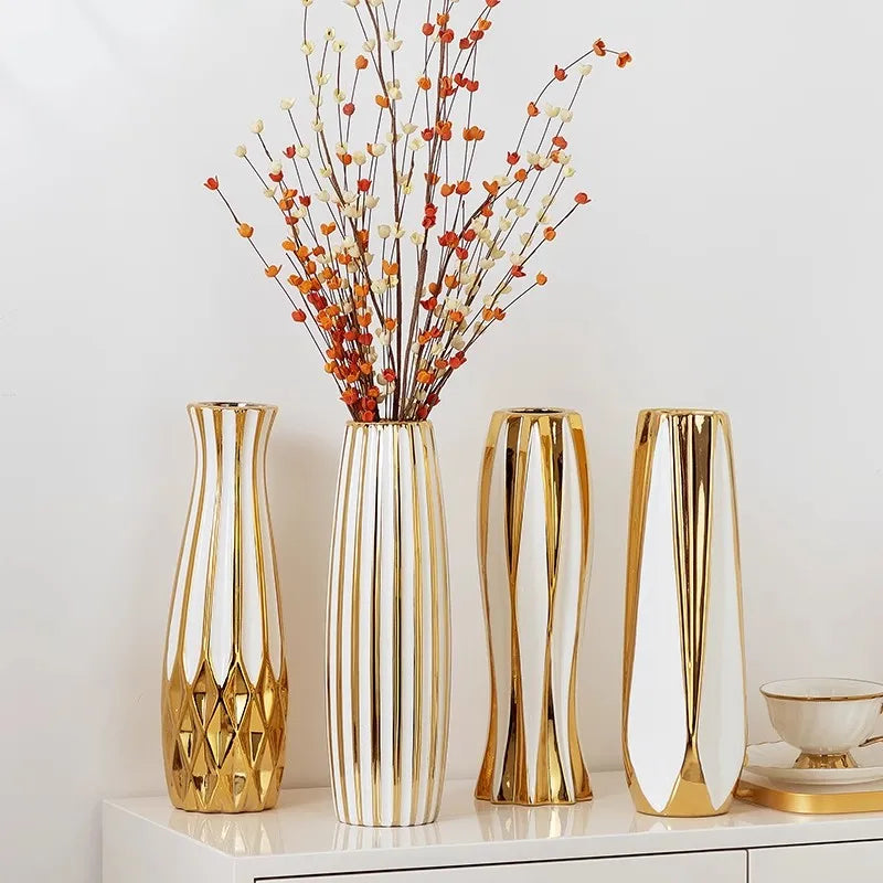 Château Luxe Gold Vase