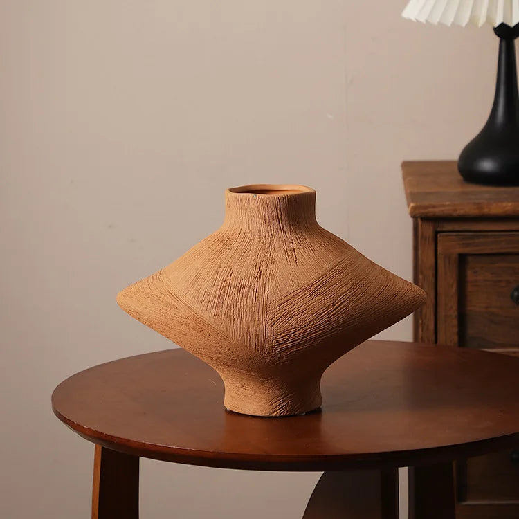 Retro Muse Ceramic Vase