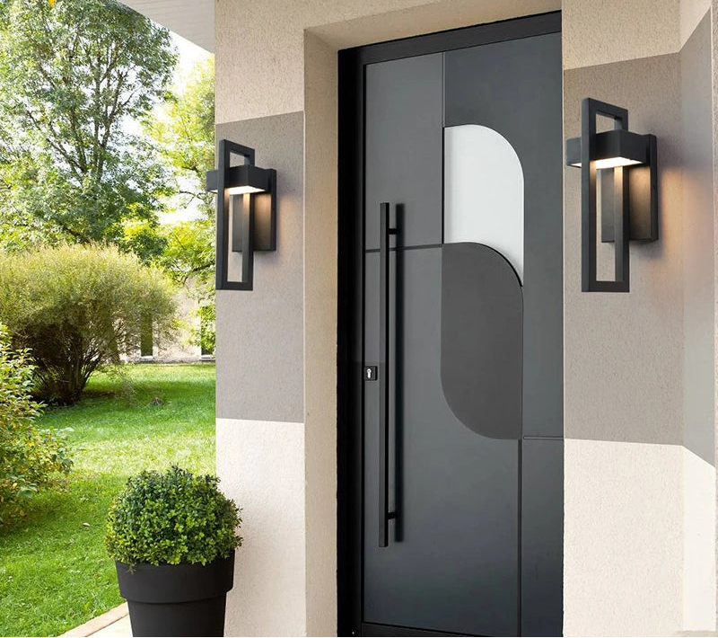 Castello Outdoor Light