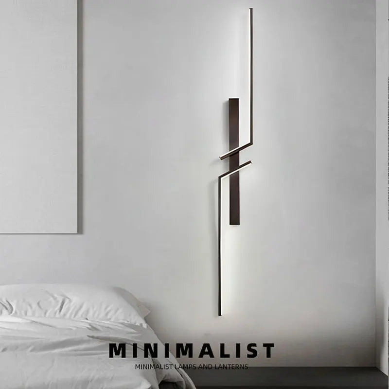 Obsidian Lux Wall Lamp