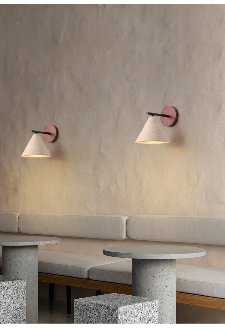 Heritage Travertine Lamp