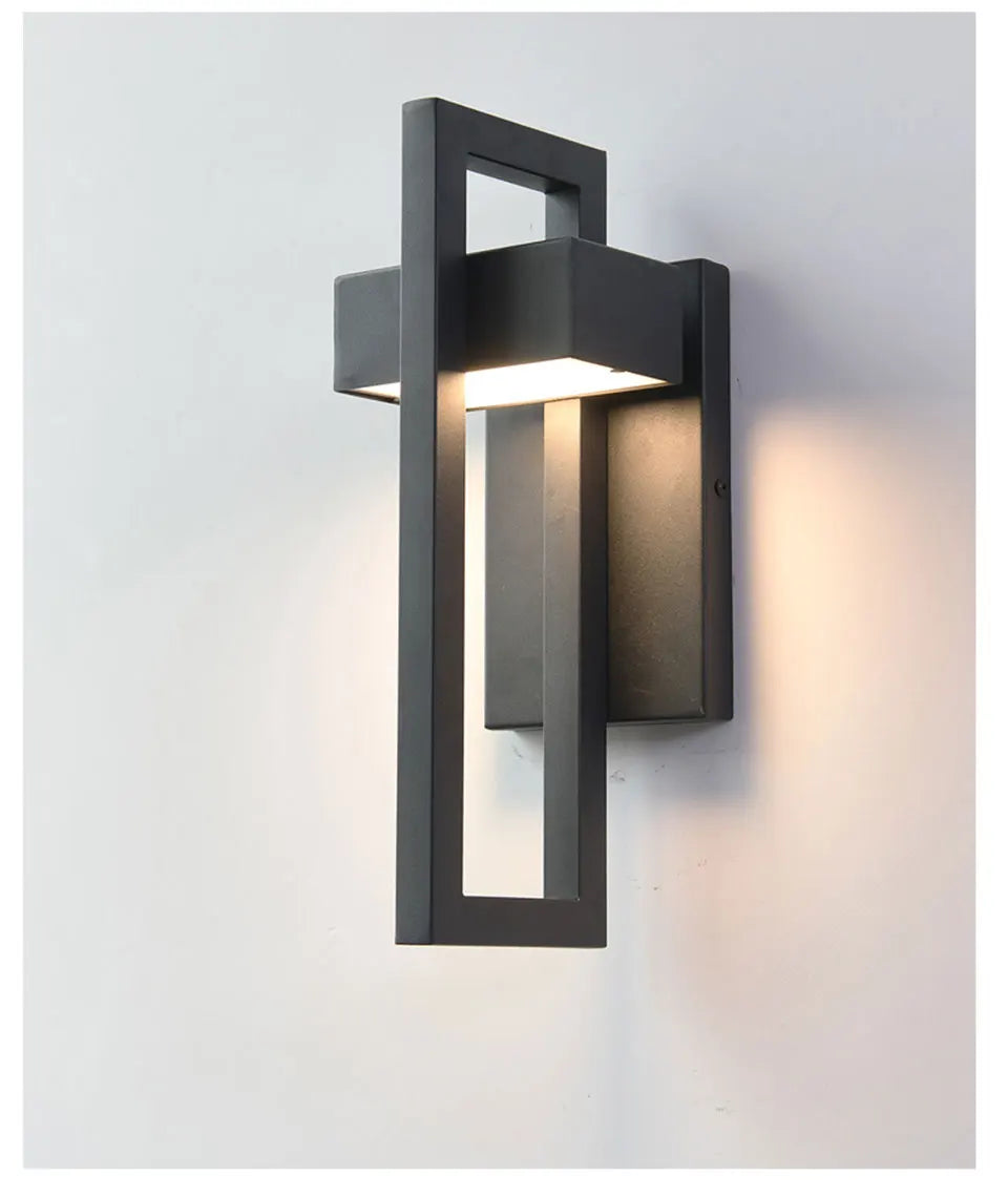Castello Outdoor Light