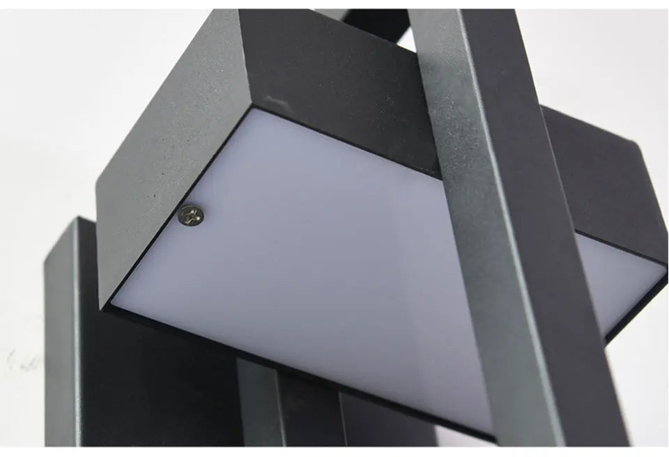 Castello Outdoor Light