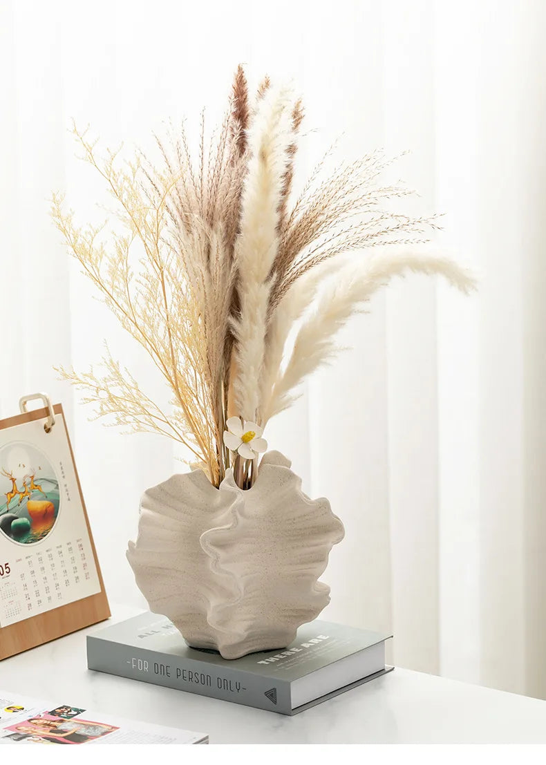 Petal Wave Vase