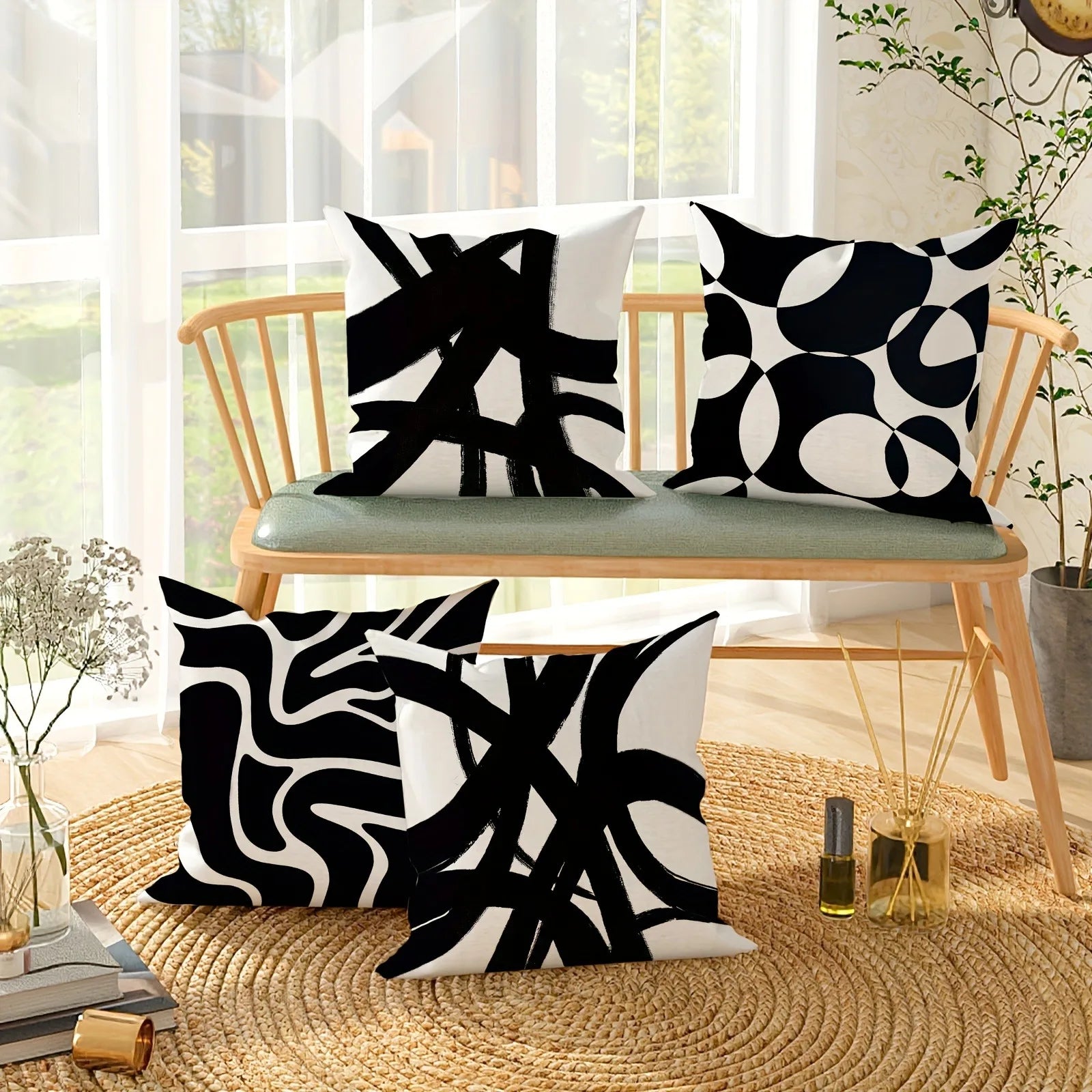 Noir Line Pillow Set