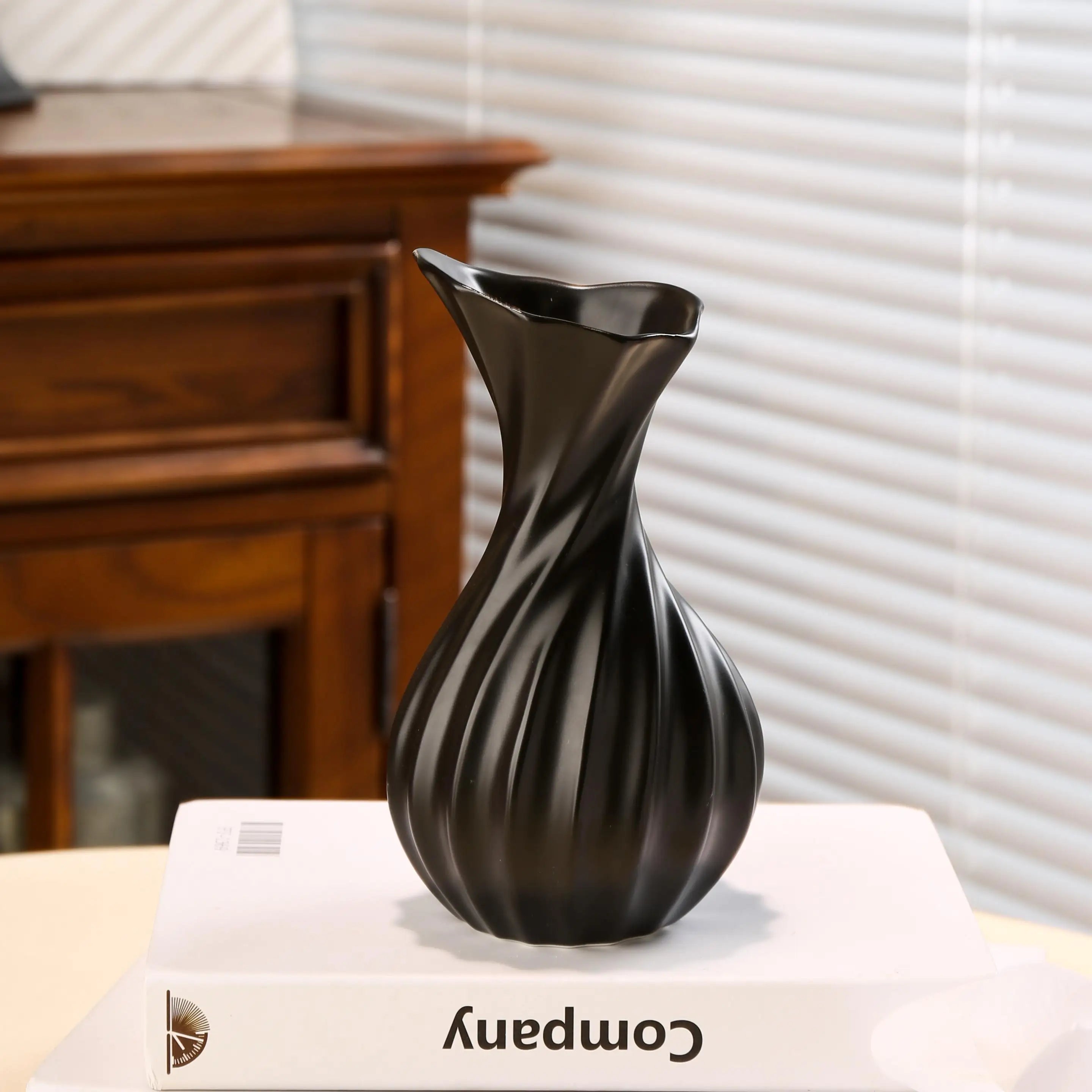 Ethereal Form Vase by PurelyhomeDeco
