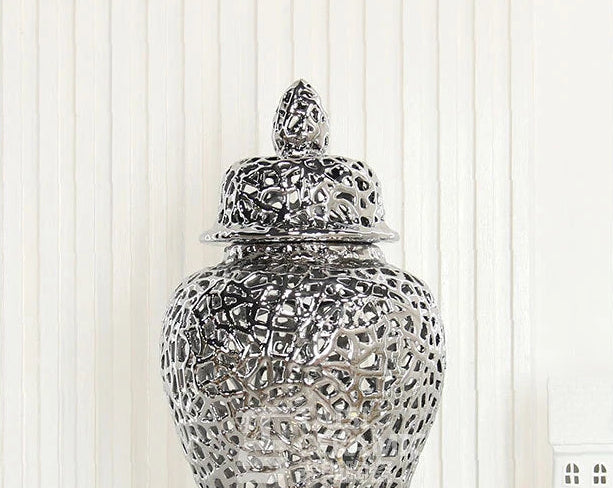 Échelon Gold – Ceramic Hollow Ginger Jar | Luxury Porcelain Home Decoration