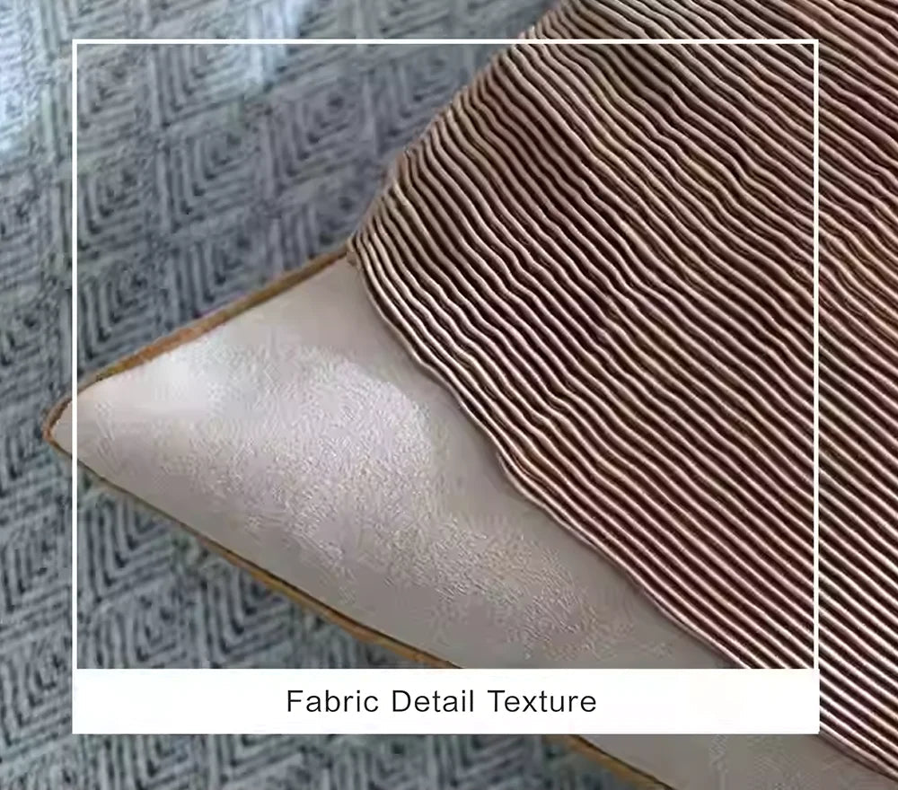 Velours Maison Pillow