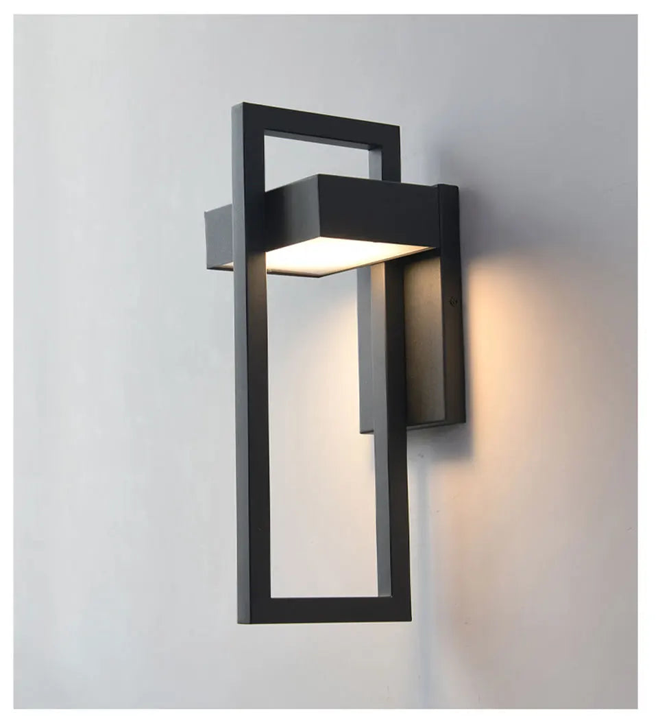 Castello Outdoor Light
