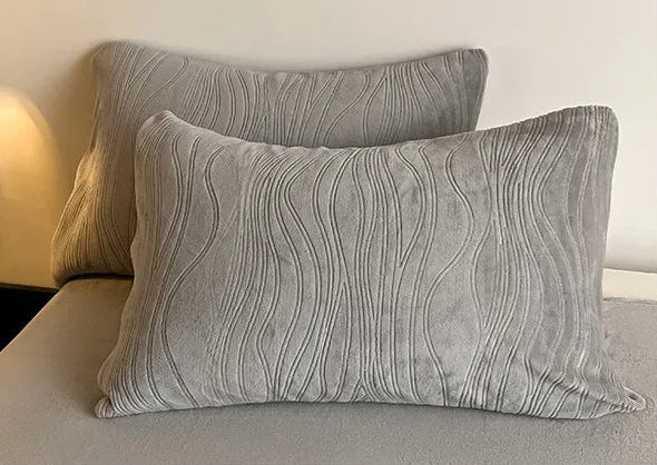 Noctavia Luxe Fleece Ensemble