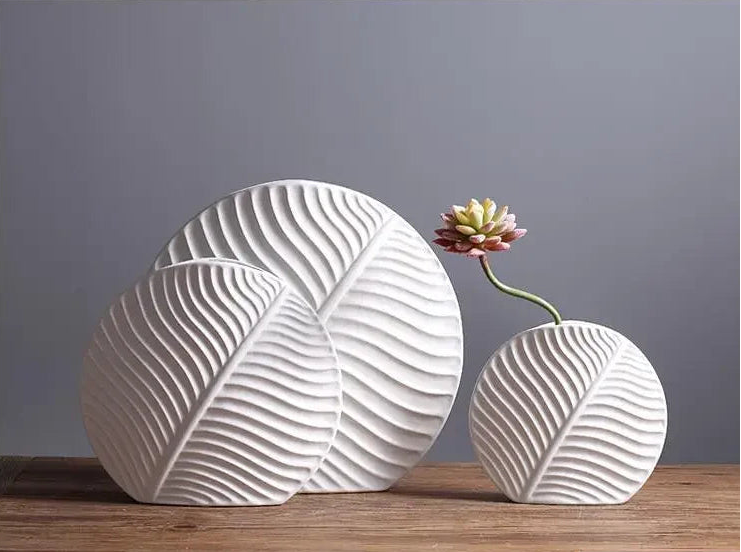 Scandi Poise Vase