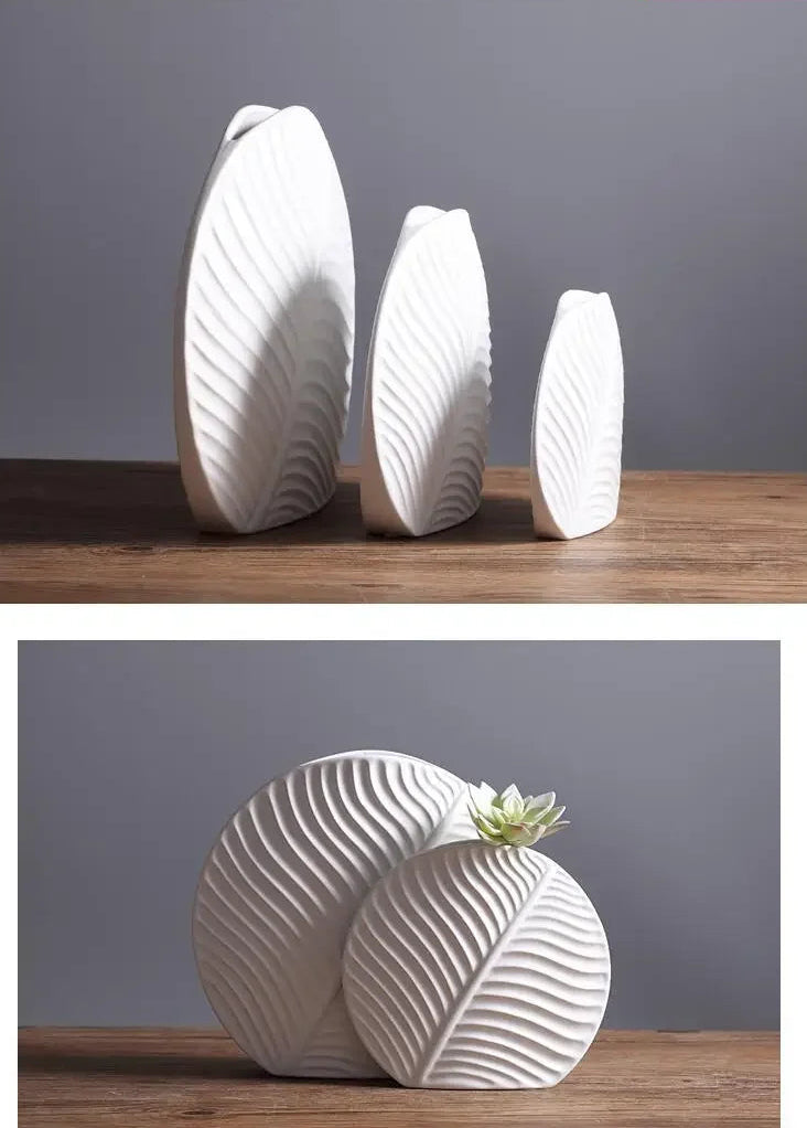 Scandi Poise Vase