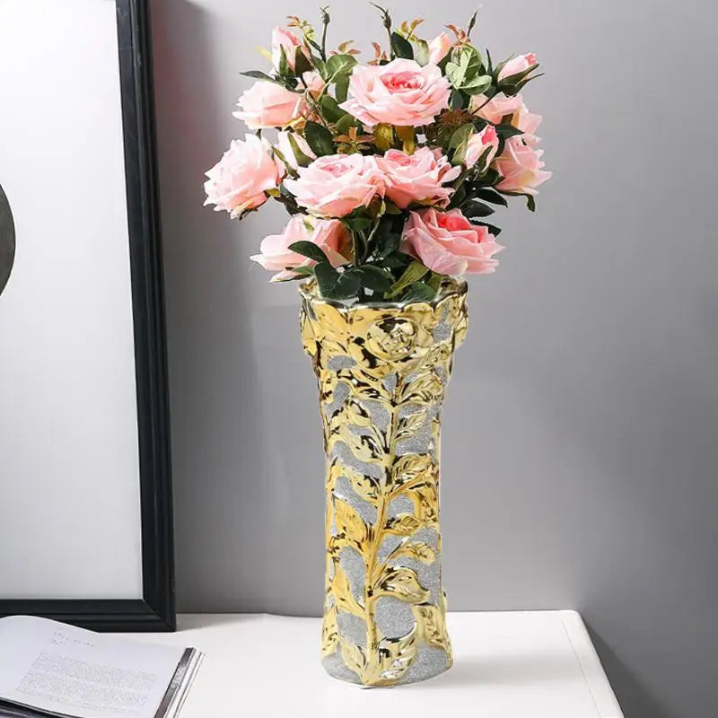 Aurelia Gold Porcelain Vase
