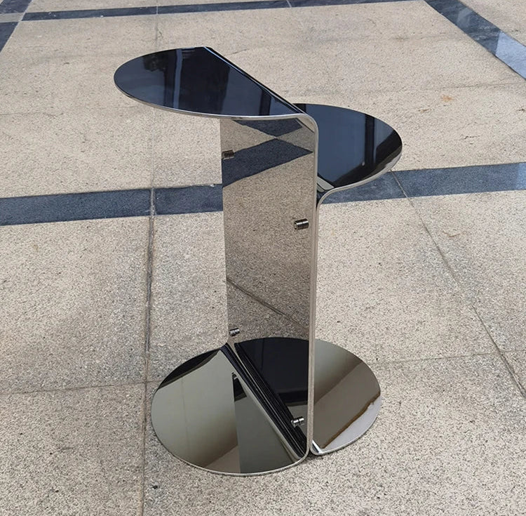 MINIMA AUREUM™ Slim Table by PurelyhomeDeco