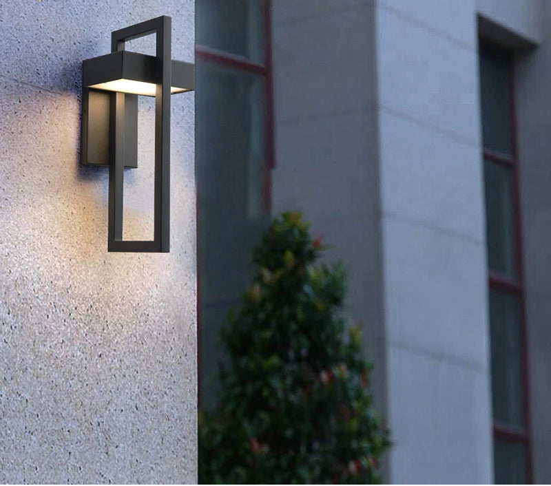 Castello Outdoor Light