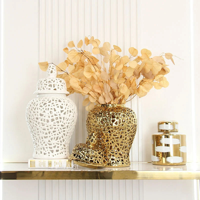 Échelon Gold – Ceramic Hollow Ginger Jar | Luxury Porcelain Home Decoration