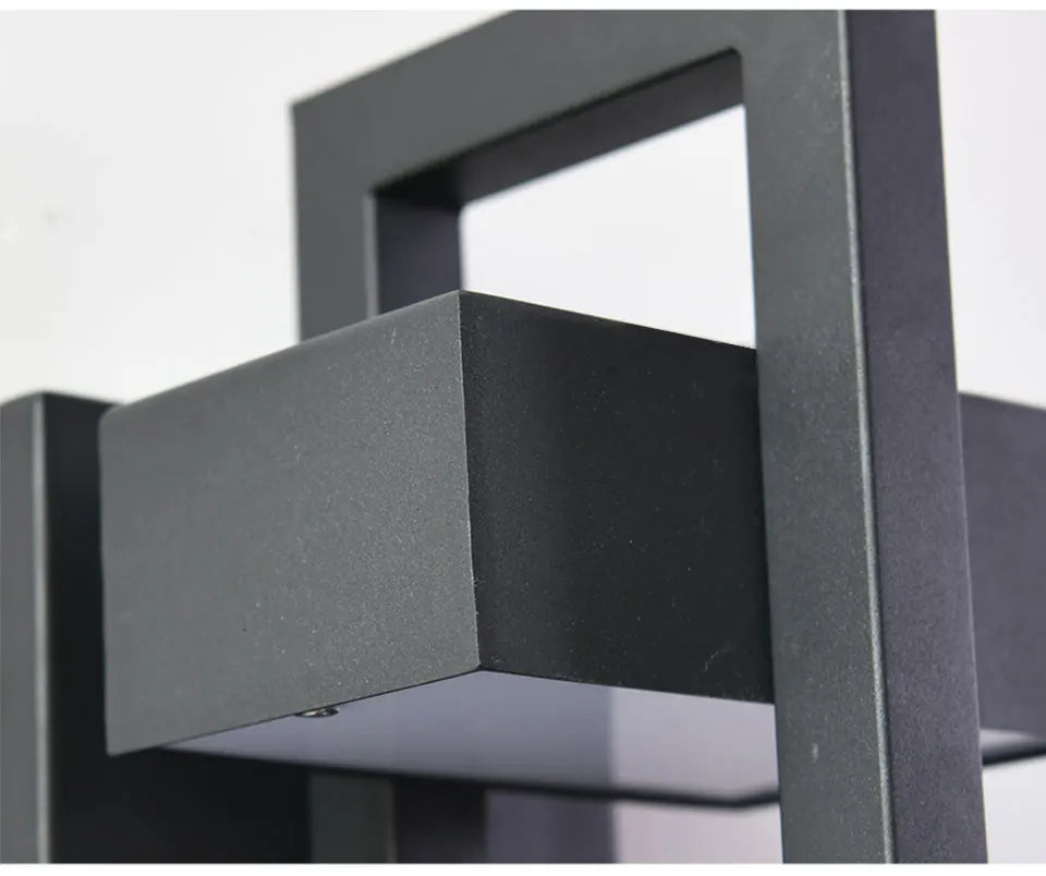 Castello Outdoor Light